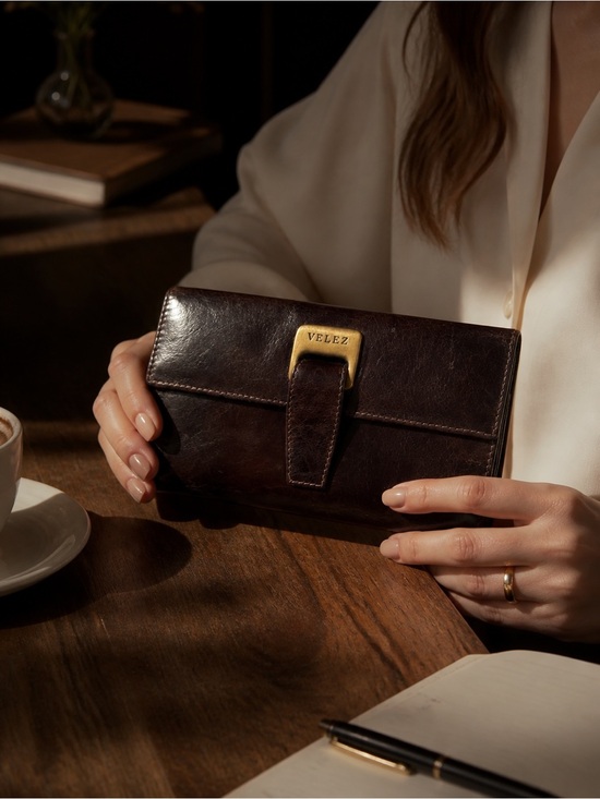 Velez Handbags - Velez dark brown leather wallet